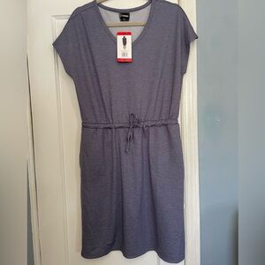 Women’s 32° Cool Dress Size Medium